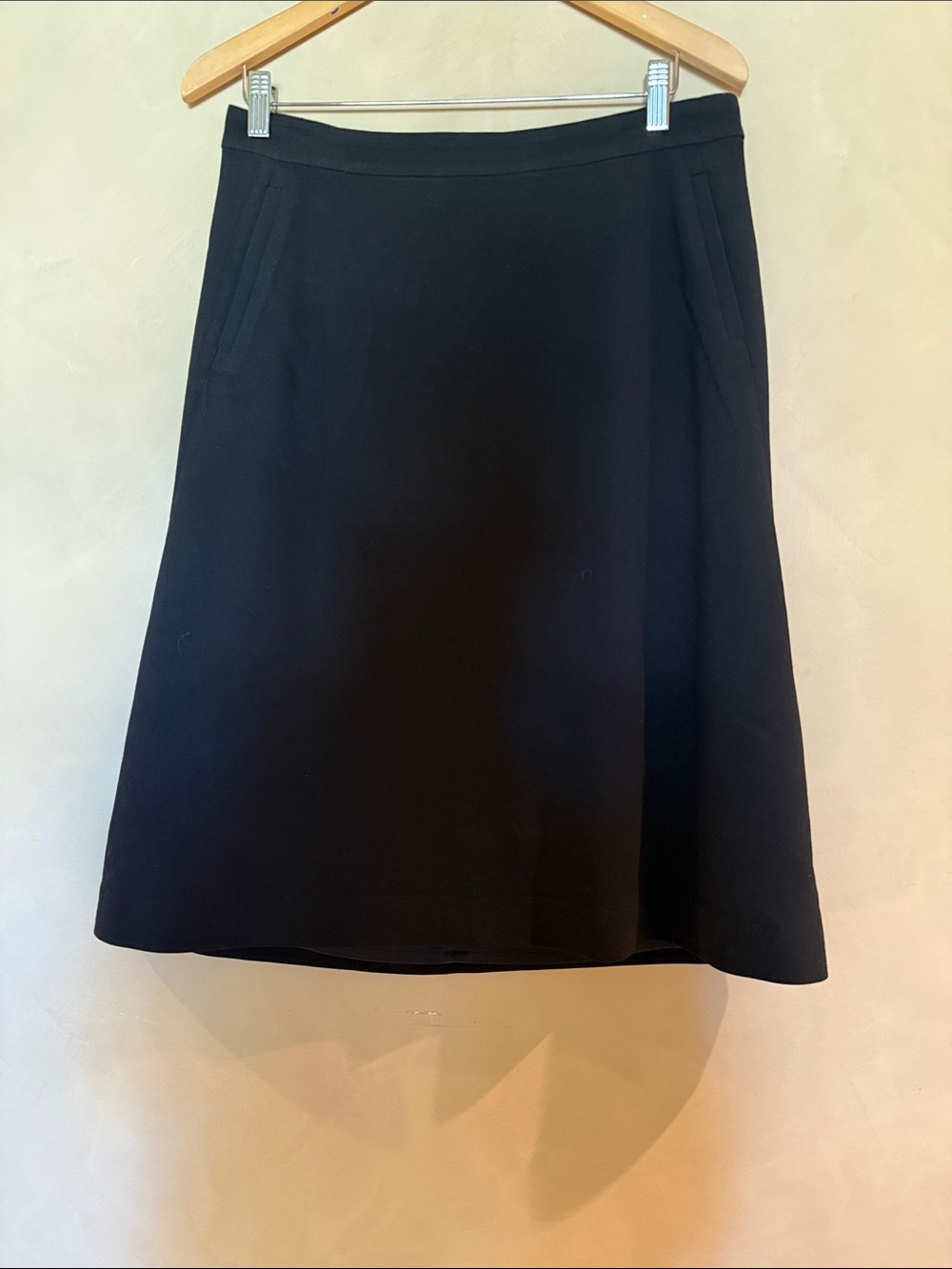 Boden Black Midi Skirt with Faux Side Pockets size 10